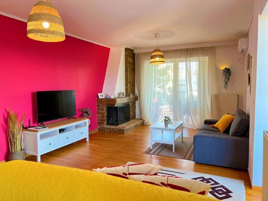 Cozy Fairytal Garden Apartment, Family Friendly, Free Parking, 15 Min To Airport Athen Exterior foto